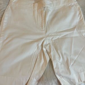 Jones New York Women White Shorts size 14